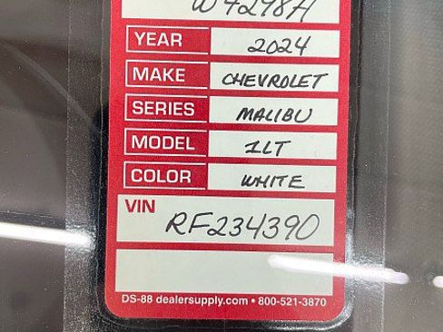 Used 2024 Chevrolet Malibu LT image 10