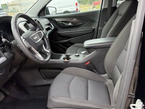 Used 2022 GMC Terrain SLE w/ Driver Convenience Package FWD image 6