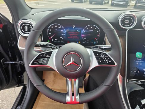 New 2026 Mercedes-Benz GLC 300 image 15