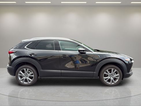 Certified 2025 MAZDA CX-30 AWD 2.5 S w/ Premium Package image 5
