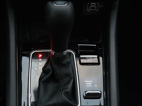 New 2026 Jeep Compass Latitude image 19