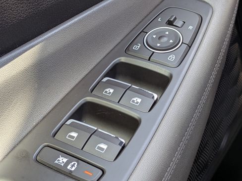 Used 2019 Hyundai Santa Fe SEL FWD image 22