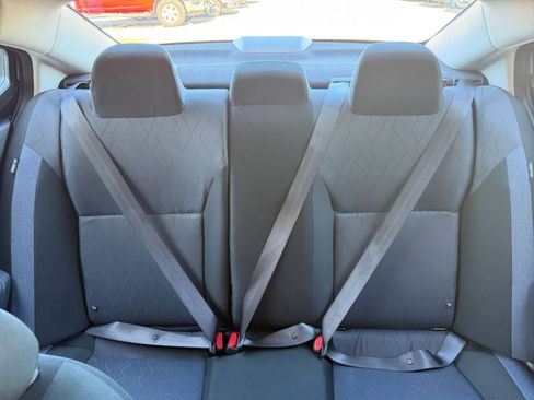 Used 2025 Nissan Versa SV image 39