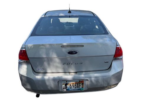 Used 2011 Ford Focus SE w/ 201A Rapid Spec Order Code FWD image 4