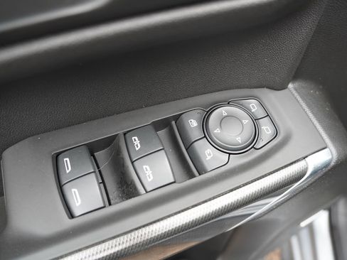 Used 2020 GMC Sierra 1500 AT4 w/ AT4 Premium Package image 23