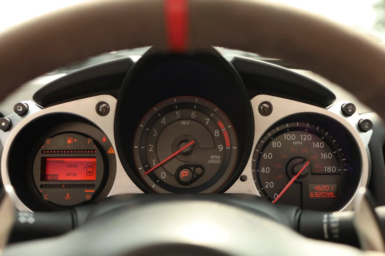 Used 2019 Nissan 370Z Touring RWD image 19