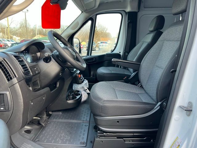 Used 2025 RAM ProMaster 1500 FWD image 5
