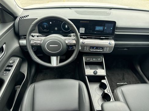 Used 2026 Hyundai Kona SEL Premium FWD image 22