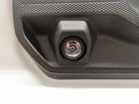 Used 2025 Chevrolet Silverado 2500 ZR2 w/ Technology Package image 36