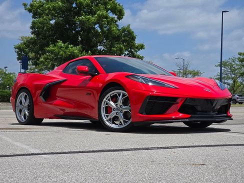 Used 2023 Chevrolet Corvette Stingray Premium Conv w/ Z51 Performance Package RWD image 2