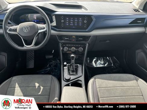 Certified 2024 Volkswagen Taos SE AWD/4WD image 14
