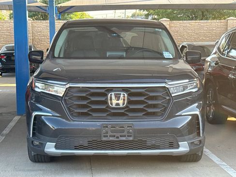 Certified 2025 Honda Pilot EX-L image 2