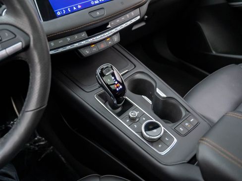 Used 2020 Cadillac XT4 Sport w/ Cold Weather Package image 13