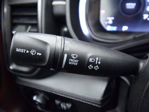 Certified 2025 RAM 1500 Limited image 39