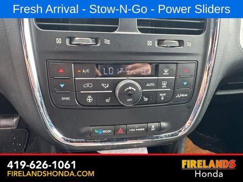 Used 2017 Dodge Grand Caravan GT FWD image 26