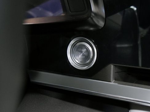 Used 2021 Chevrolet Corvette Stingray Preferred Cpe w/ Z51 Performance Package image 21