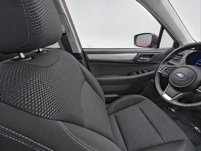 Used 2019 Subaru Outback 2.5i Premium AWD/4WD image 17