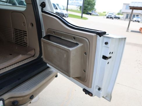 Used 2004 Ford Excursion Eddie Bauer AWD/4WD image 36