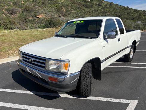 Used 1998 Toyota T100 SR5 image 5