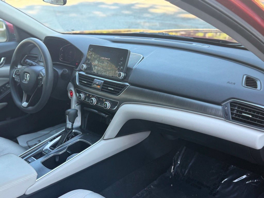 Used 2018 Honda Accord LX image 15