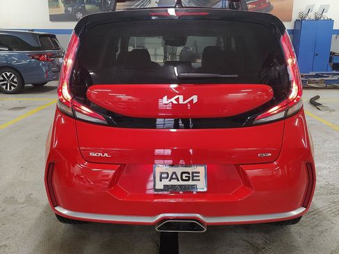 Used 2024 Kia Soul GT-Line FWD image 28