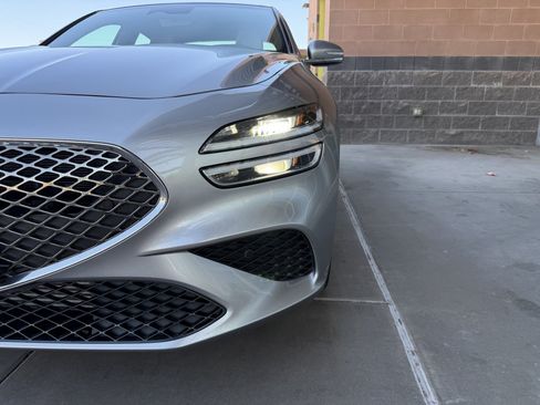 Used 2022 Genesis G70 2.0T w/ Prestige Package RWD image 11
