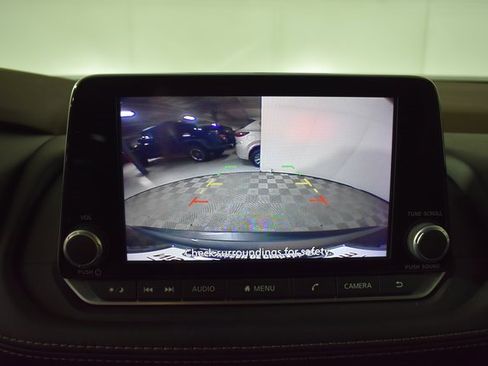 Certified 2023 Nissan Rogue SV image 22