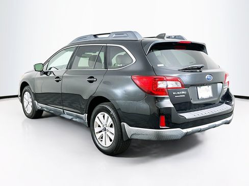 Used 2017 Subaru Outback 2.5i Premium AWD/4WD image 5