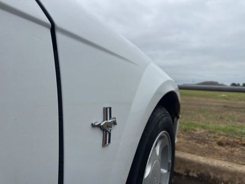 Used 2001 Ford Mustang Coupe image 15