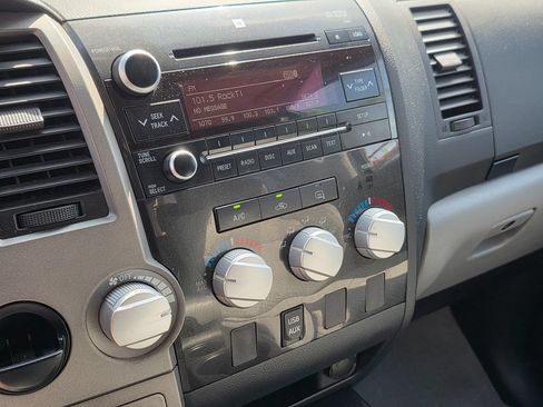 Used 2010 Toyota Tundra 2WD Double Cab w/ SR5 Pkg image 37