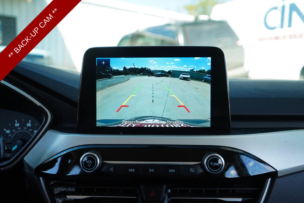 Used 2022 Ford Escape SE FWD image 11