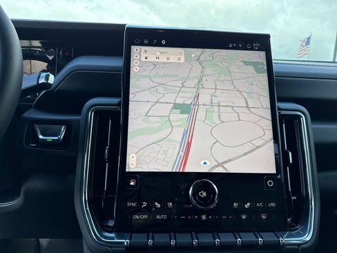 New 2026 GMC Yukon Denali AWD/4WD image 25