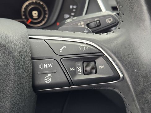 Used 2018 Audi Q5 2.0T Premium Plus w/ Premium Plus Package image 24