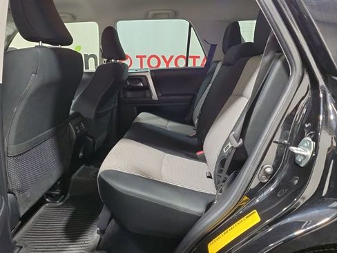 Used 2024 Toyota 4Runner SR5 AWD/4WD image 21