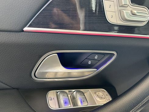 Used 2021 Mercedes-Benz GLE 450 4MATIC image 35