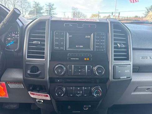 Used 2017 Ford F550 4x4 Regular Cab Super Duty image 24