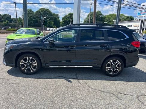 Used 2023 Subaru Ascent Limited AWD/4WD image 6