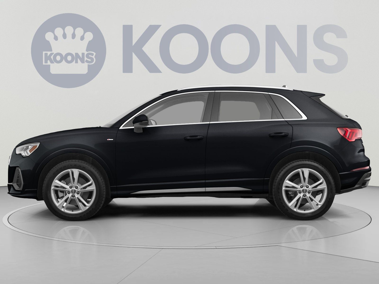 Used 2019 Audi Q3 2.0T Premium Plus w/ Premium Plus Package AWD/4WD image 2