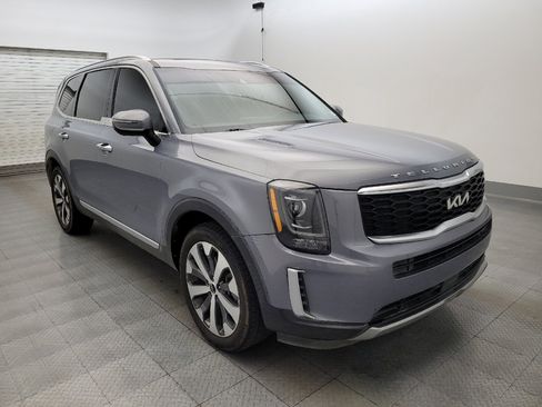 Used 2022 Kia Telluride S FWD image 13