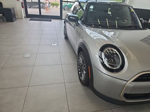 Used 2026 MINI Cooper S FWD image 4