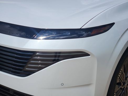 New 2026 Nissan Murano Platinum AWD/4WD image 9