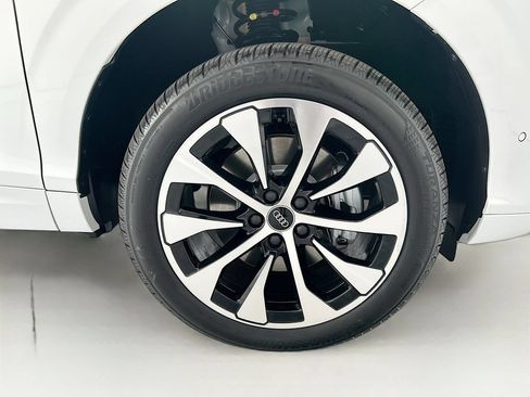 Used 2026 Audi Q3 quattro 2.0T AWD/4WD image 31