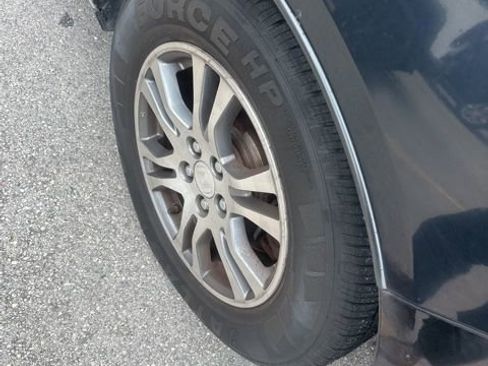 Used 2012 Honda Odyssey EX-L image 18