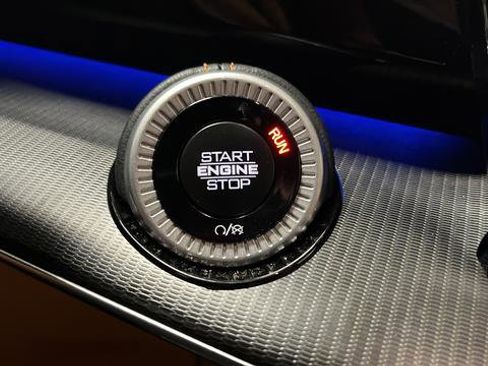 Used 2024 Jeep Grand Wagoneer Series III w/ Rear Seat Video Group 1 image 22