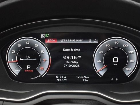 Used 2024 Audi A4 2.0T Prestige image 11