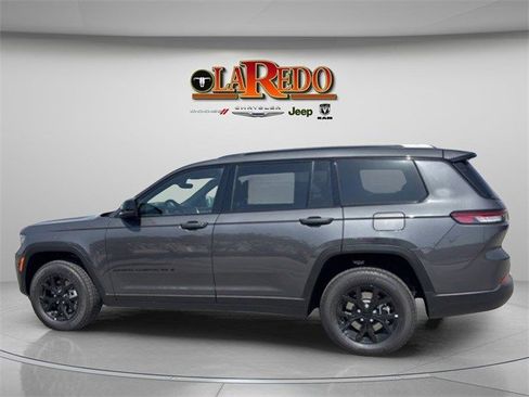 New 2025 Jeep Grand Cherokee L Altitude image 5