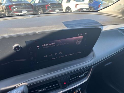 Used 2025 Buick Encore GX Preferred AWD/4WD image 20