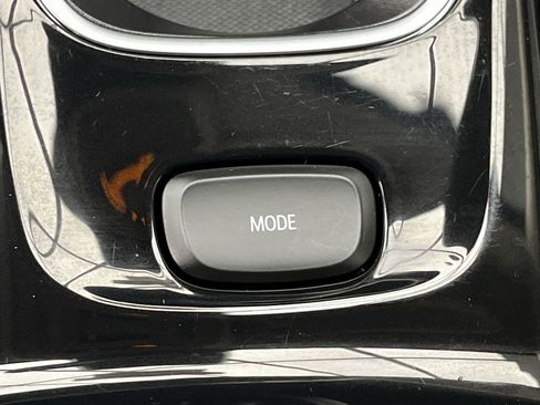 Certified 2023 Buick Envision Preferred image 16