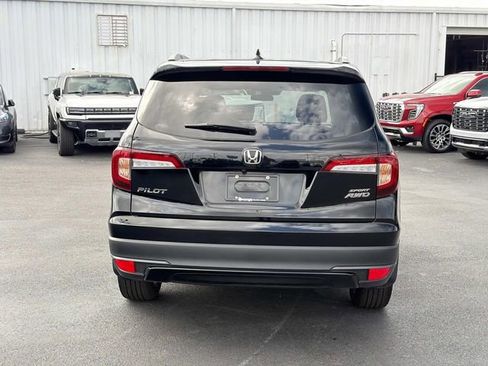 Used 2022 Honda Pilot Sport image 4
