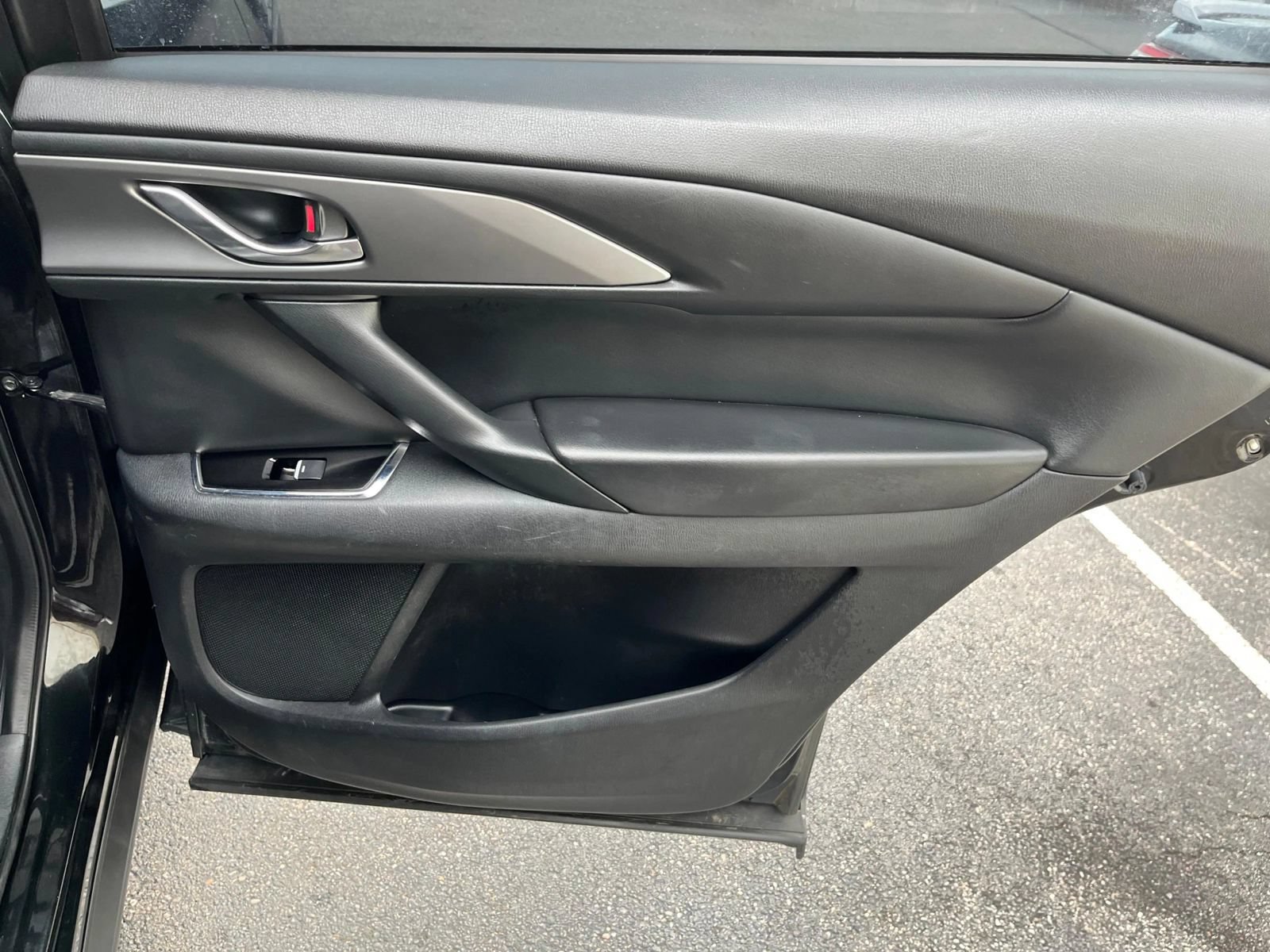 Used 2018 MAZDA CX-9 Touring FWD image 37